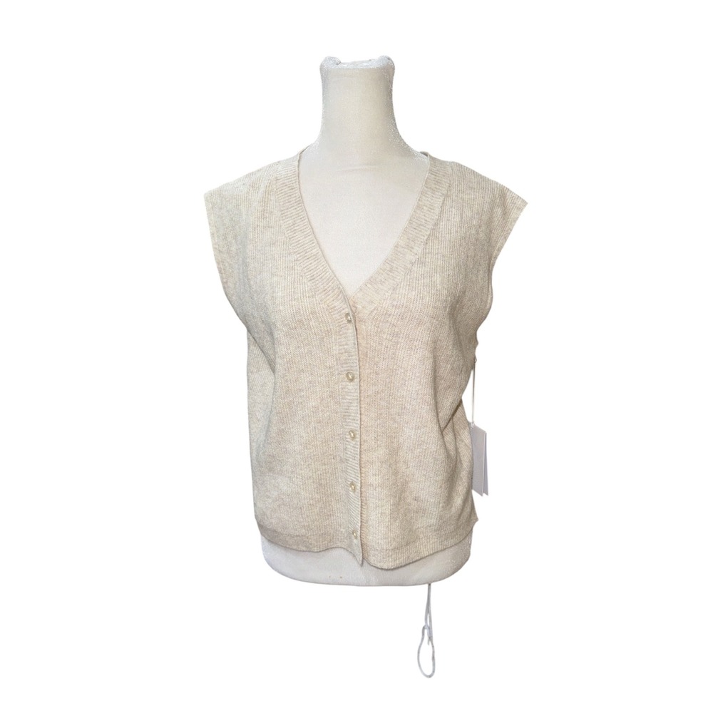Song of Style Aimee Song Ribbed Knit Sweater Vest Oatmeal Beige V-Neck Small NWT